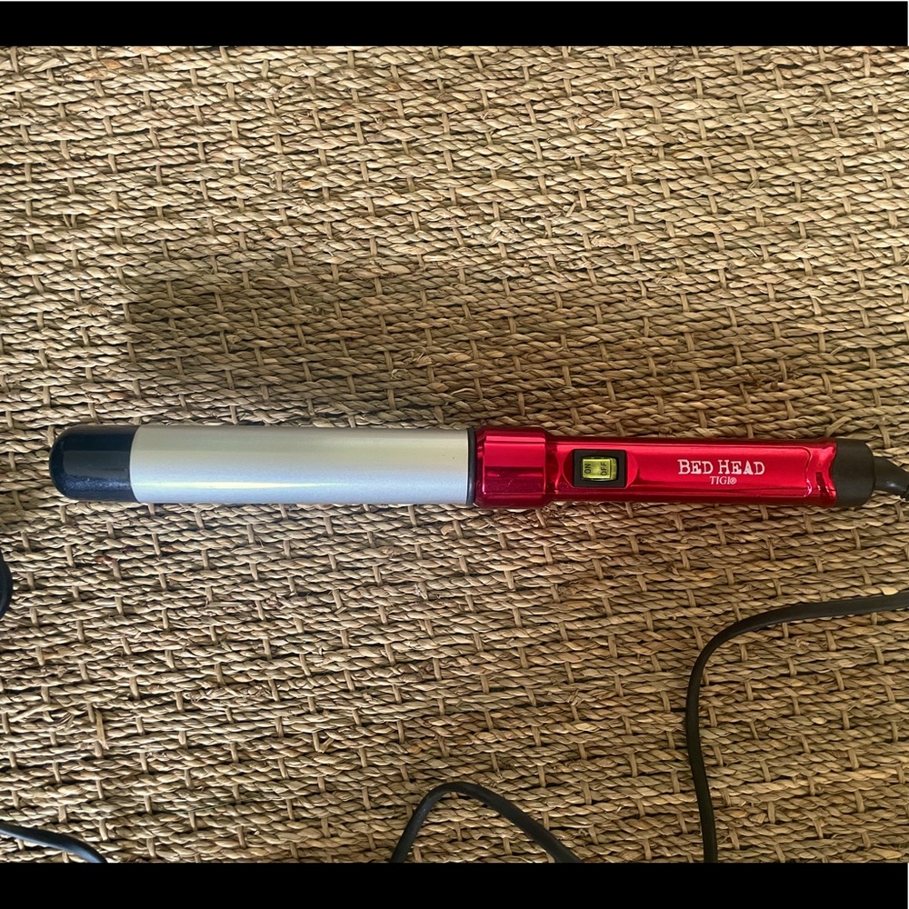 Bed Head 1.25 inch curling wand